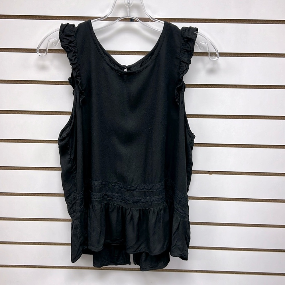 Hollister top